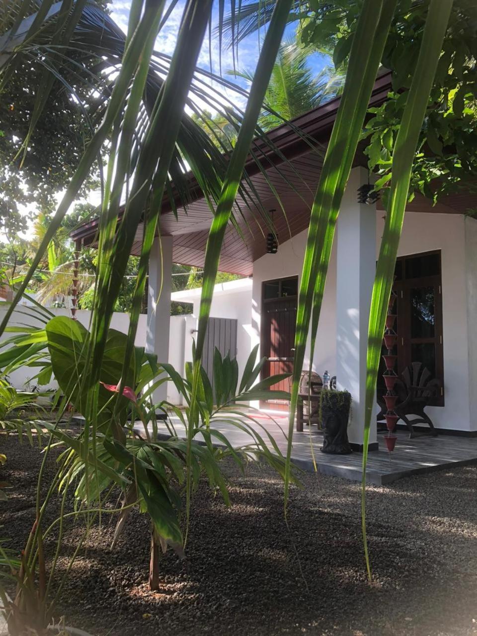 Skyresort Tangalle Exteriör bild